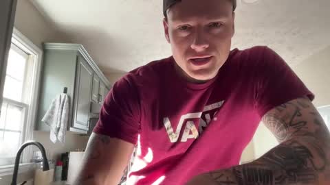 Snapshot of mrryanvoss chatting on 01.26.25 Mr Ryan Voss online show from 01.26.25