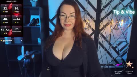 Snapshot of mrs_ingrid chatting on 03.07.25 Ingrid online show from 03.07.25