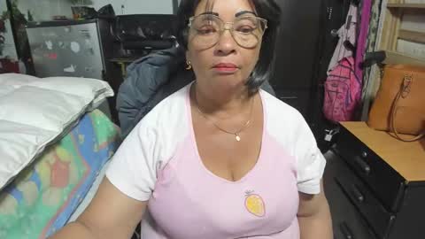 mrs_mommy online show from 10.24.25