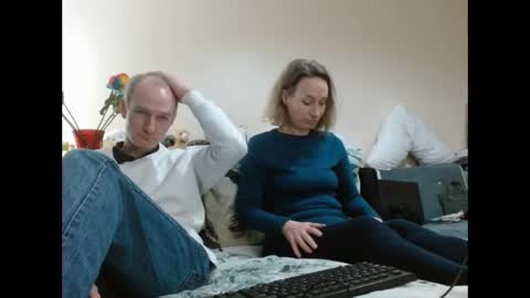 Snapshot of mrs_velvet_vixen_and_mr_stud chatting on 12.06.24 Mrs Velvet Vixen online show from 12.06.24