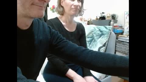 Snapshot of mrs_velvet_vixen_and_mr_stud chatting on 01.10.25 Mrs Velvet Vixen online show from 01.10.25