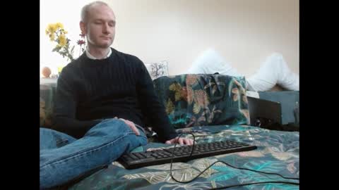 Snapshot of mrs_velvet_vixen_and_mr_stud chatting on 01.21.25 Mrs Velvet Vixen online show from 01.21.25