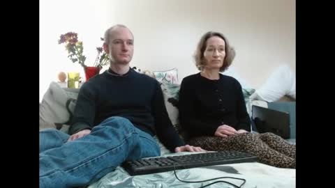 Snapshot of mrs_velvet_vixen_and_mr_stud chatting on 01.22.25 Mrs Velvet Vixen online show from 01.22.25