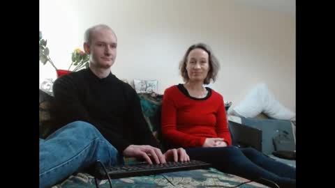 Snapshot of mrs_velvet_vixen_and_mr_stud chatting on 01.30.25 Mrs Velvet Vixen online show from 01.30.25