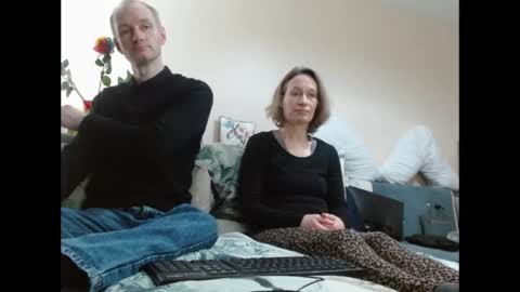 Snapshot of mrs_velvet_vixen_and_mr_stud chatting on 02.11.25 Mrs Velvet Vixen online show from 02.11.25