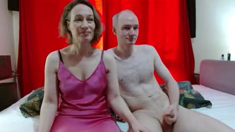 Snapshot of mrs_velvet_vixen_and_mr_stud chatting on 03.02.26 Mrs Velvet Vixen online show from 03.02.26