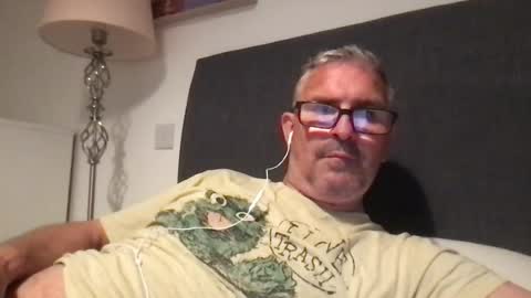 Snapshot of mrsensible chatting on 07.08.26 Mr Sensible online show from 07.08.26
