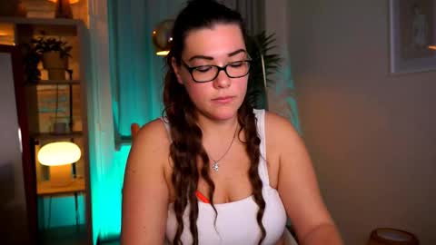 Tamara online show from 01.05.26