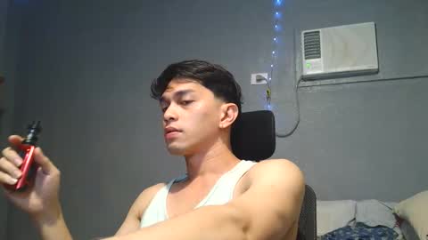 Snapshot of mrshawn95 chatting on 10.01.25 shawn online show from 10.01.25