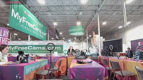 MrsKellyPierce online show from 12.07.24