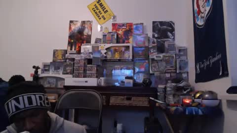 Snapshot of mrsoonicexrated chatting on 02.13.25 mrsoonicexrated online show from 02.13.25