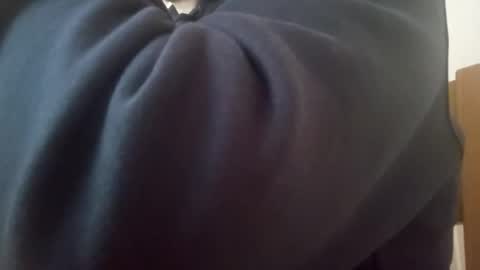 Snapshot of mrtributer2026 chatting on 01.15.26 mrtributer2026 online show from 01.15.26