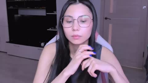 ms_emily_ online show from 03.26.26