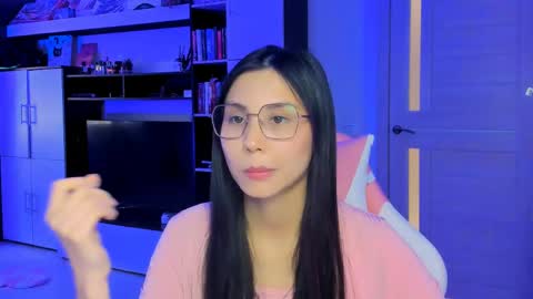 Snapshot of ms_emily_ chatting on 05.14.26 ms_emily_ online show from 05.14.26