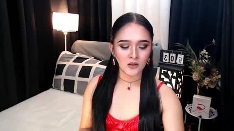 Snapshot of ms_grey4u chatting on 11.03.25 Ash online show from 11.03.25