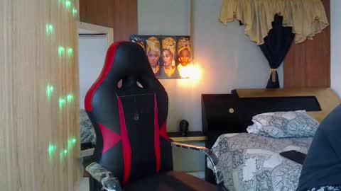 Snapshot of ms_leydi chatting on 10.17.25 ms_leydi online show from 10.17.25