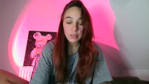Snapshot of ms_sophiee chatting on 10.08.25 ms_sophiee online show from 10.08.25
