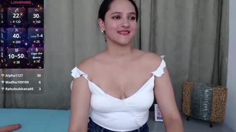 Snapshot of ms_valentina_01 chatting on 01.13.25 Valentina online show from 01.13.25
