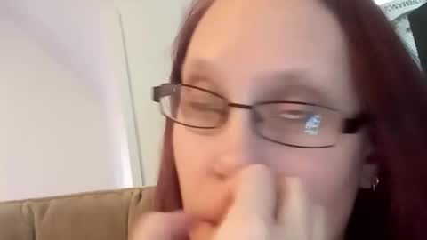 Snapshot of msalls1124 chatting on 01.10.26 melissa online show from 01.10.26