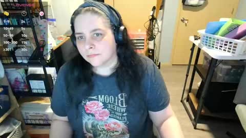 Snapshot of msbellasnow chatting on 05.17.26 Bella Snow online show from 05.17.26