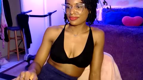 CocoSage online show from 02.10.26