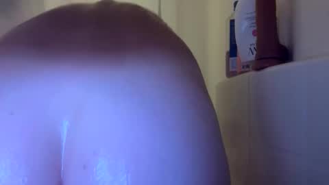 msfreckles92 online show from 05.30.26