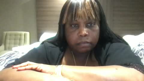 Snapshot of msjonemillion chatting on 03.08.25 Chocolate Candy Stick online show from 03.08.25