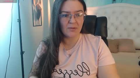 Snapshot of msjossie chatting on 06.12.26 Jossie online show from 06.12.26