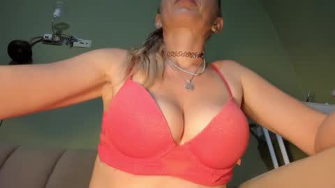 MsPurrfectLove online show from 11.27.25