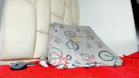 FERNANDA 3 online show from 02.14.25