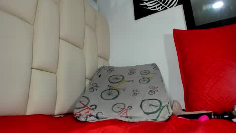 FERNANDA 3 online show from 02.14.25