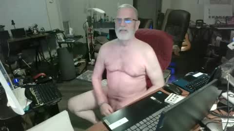 mt2much online show from 12.17.25