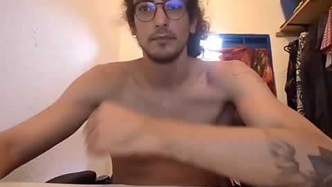 Snapshot of mttz13 chatting on 02.04.25 Matt Boy online show from 02.04.25