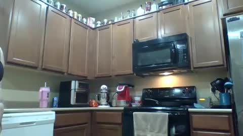 Snapshot of mudcricket1997 chatting on 12.03.24 mudcricket1997 online show from 12.03.24