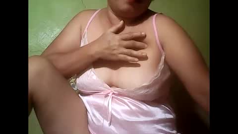 muffy_bunny online show from 02.15.25