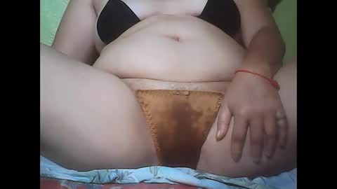 muffy_bunny online show from 02.21.25