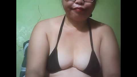 muffy_bunny online show from 09.15.25