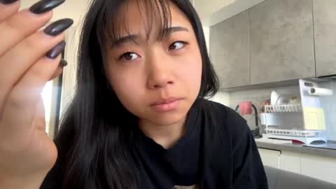 Mia online show from 04.07.26