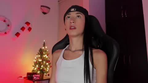 Snapshot of mulan_sheng69 chatting on 12.30.24 Mulan Sheng next broadcast December 4 online show from 12.30.24