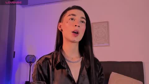 Snapshot of mulan_sheng69 chatting on 10.20.25 Mulan Sheng next broadcast December 4 online show from 10.20.25