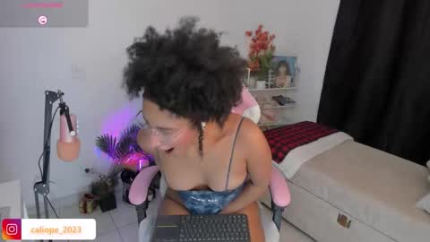 HEY GUYS IF YOU LIKE SEXY SHOW YOU ARE IN THE CORRECT PLACE CU WENESDAY PVT OPEN   TRANSMISSION TIME 5 PM - 10 PM COLOMBIA online show from 02.24.26