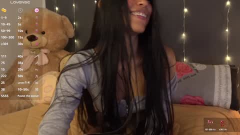 Snapshot of mulatalove chatting on 12.07.24 mulata online show from 12.07.24