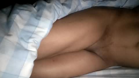 Snapshot of mulato44 chatting on 01.11.25 Laly online show from 01.11.25