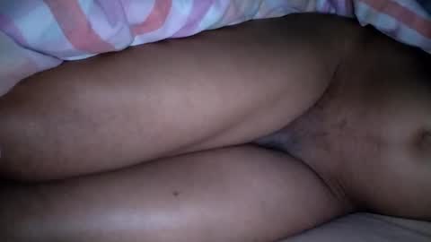 Snapshot of mulato44 chatting on 01.22.25 Laly online show from 01.22.25