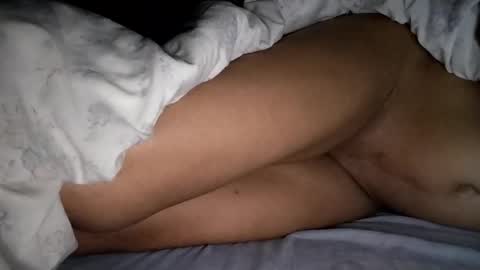 Snapshot of mulato44 chatting on 03.10.25 Laly online show from 03.10.25