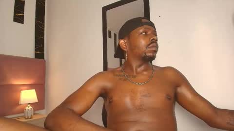 Snapshot of muller_asher chatting on 09.21.25 Muller Asher online show from 09.21.25