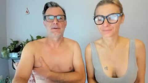 Snapshot of munishpunish chatting on 12.12.24 LOVELY JULIA Peter DAY online show from 12.12.24