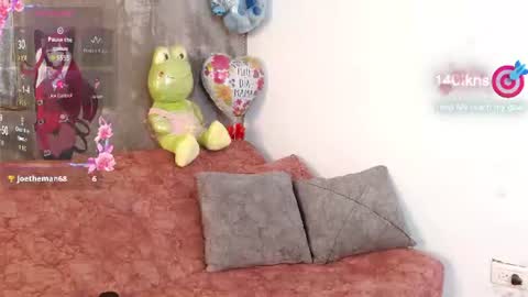 Snapshot of mupitta_sweett chatting on 06.23.26 Leidy online show from 06.23.26