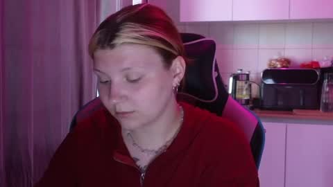 Snapshot of mura_muur chatting on 06.07.26 Milana online show from 06.07.26