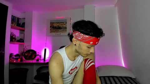 murielkarmesi online show from 01.03.25